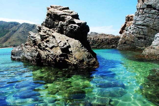 Bãi đá Ông Địa - vẻ đẹp tiềm ẩn của đảo Kỳ Co